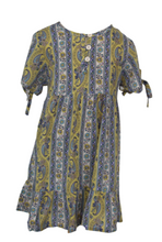 Laden Sie das Bild in den Galerie-Viewer, Vestido Hippie paramecio amarillo