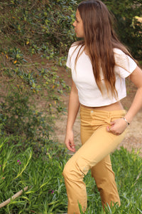 Pantalón cargo mostaza